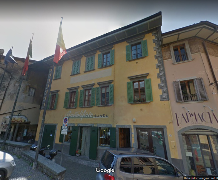 casa (facciata) - Clusone (BG) 