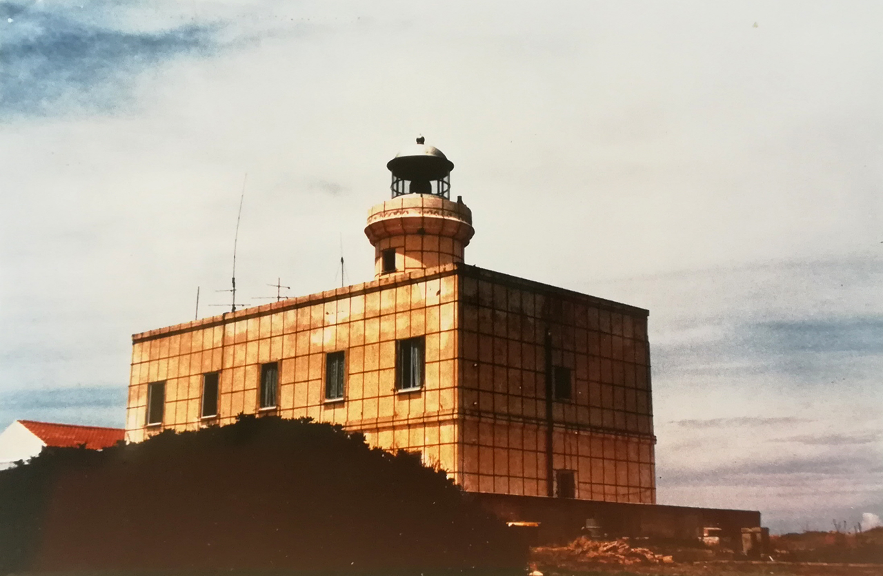 Faro di Capo Ferro (faro, di segnalamento marittimo) - Arzachena (OT) 