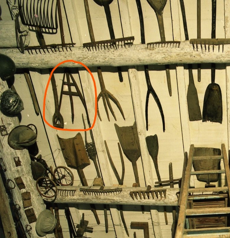 forca fienaia, STRUMENTI E ACCESSORI/ AGRO-SILVO-PASTORALI