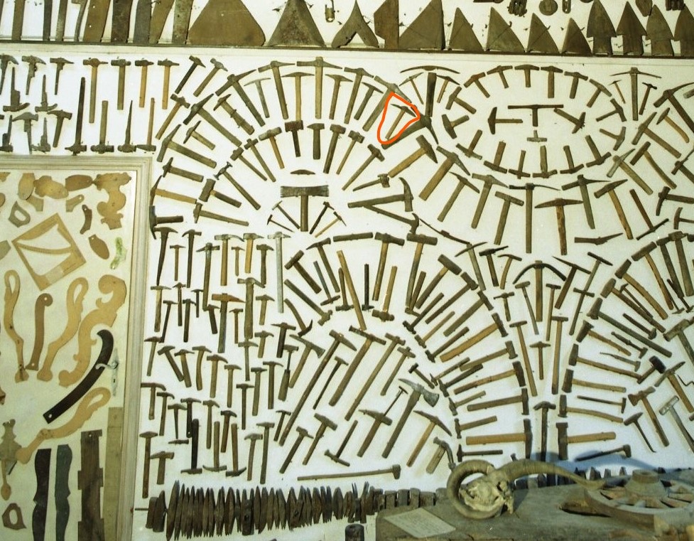 martello da piastrellista, STRUMENTI E ACCESSORI/ ARTIGIANALI