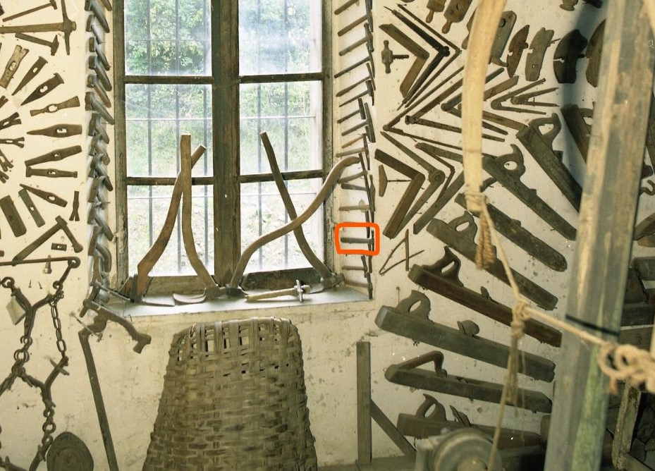 martél da tapsér (martello da tappezziere, STRUMENTI E ACCESSORI/ ARTIGIANALI)