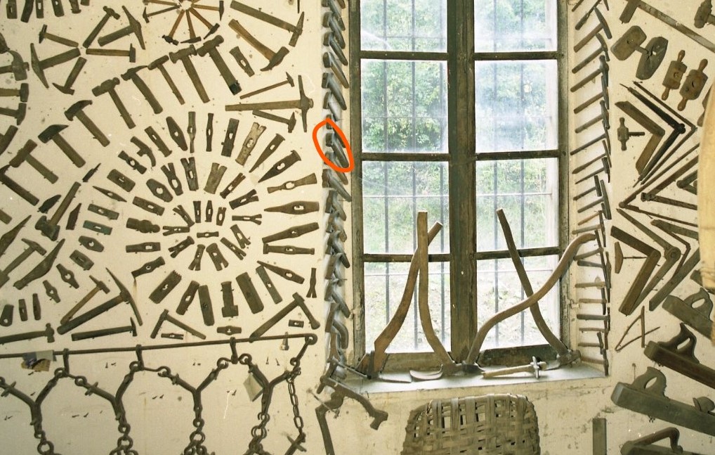 martello da maniscalco, STRUMENTI E ACCESSORI/ ARTIGIANALI