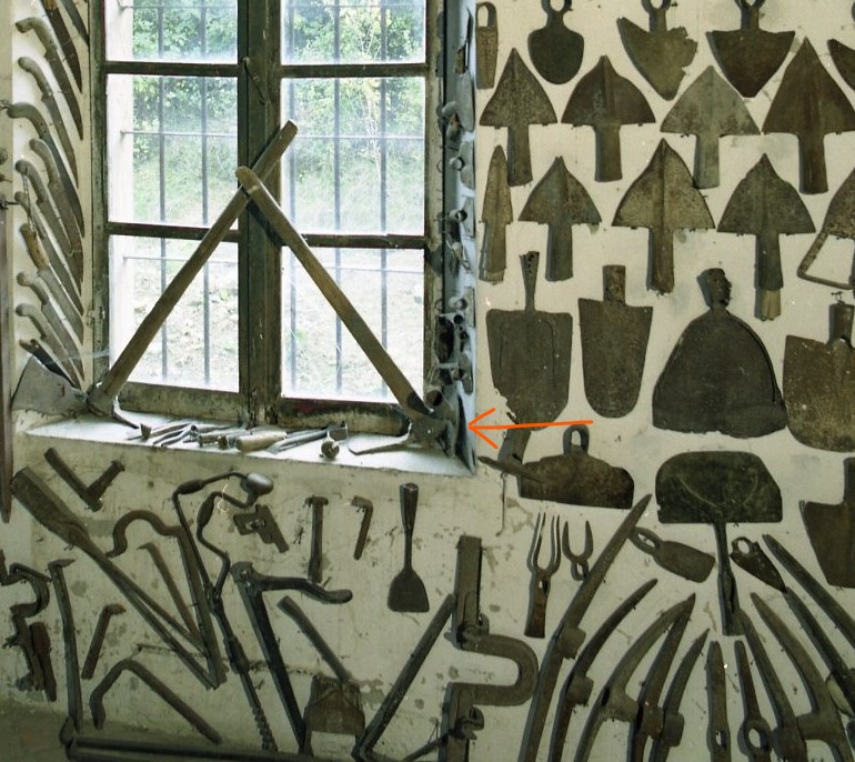 vànga (vanga, STRUMENTI E ACCESSORI/ AGRO-SILVO-PASTORALI)