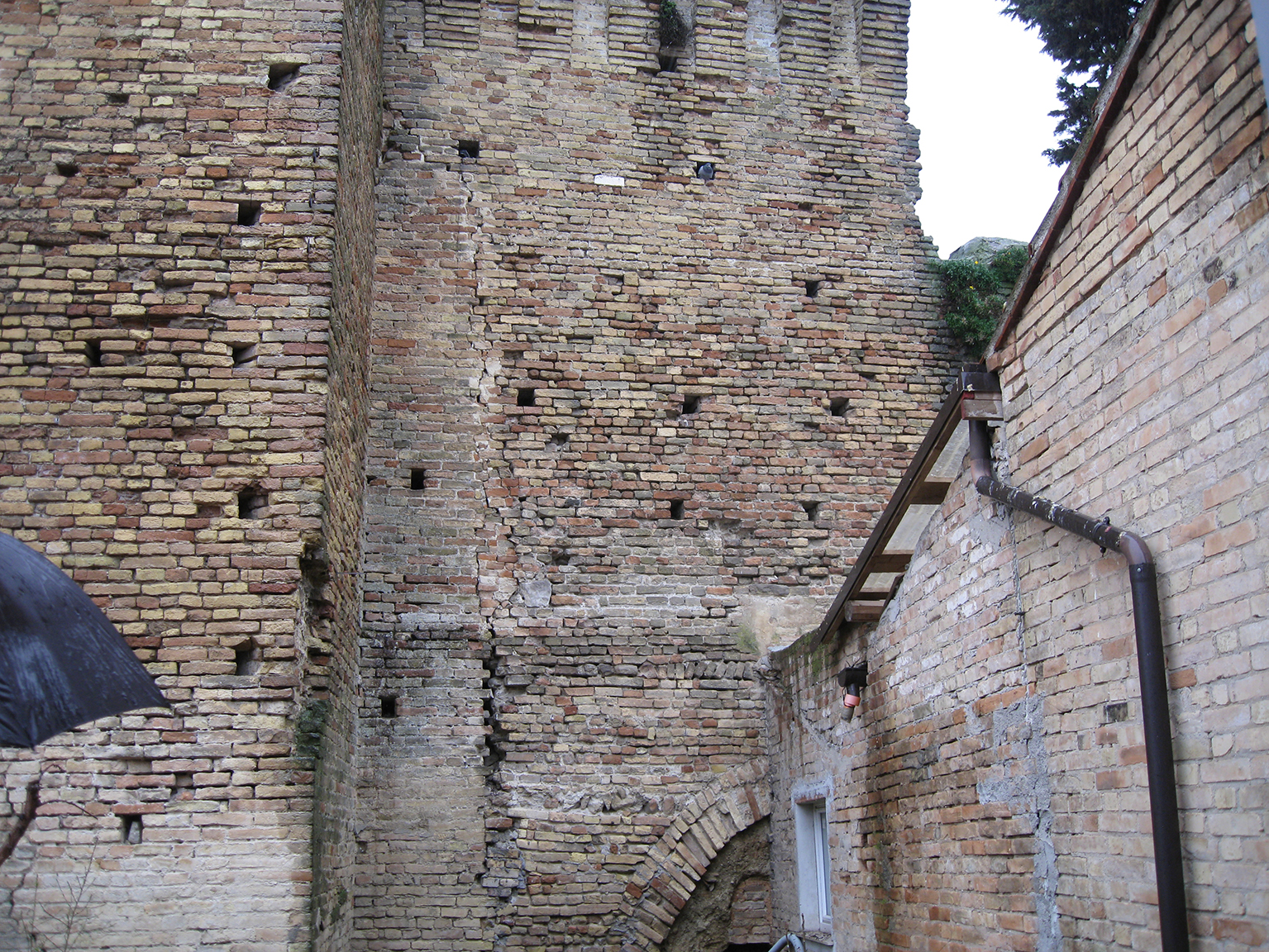 Mura di S. Carlo (mura, difensive) - Fermo (FM) 