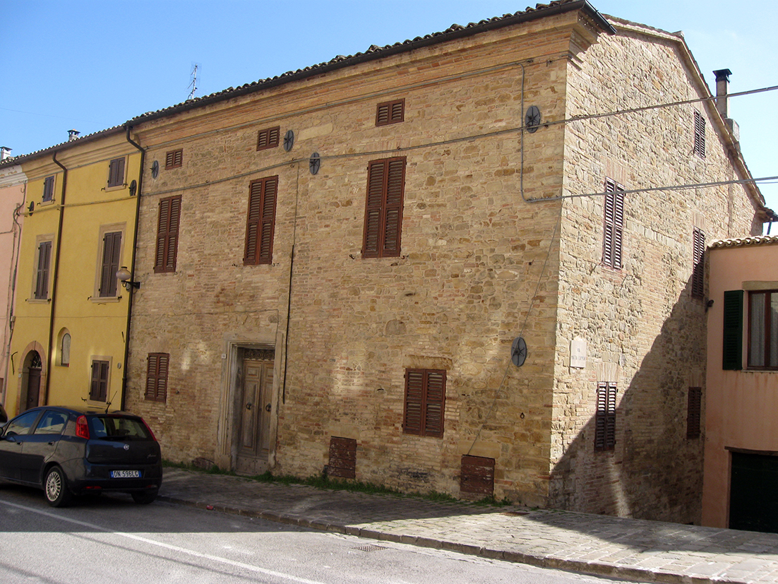 Casa Cerioni (palazzo, privato) - Cupramontana (AN) 