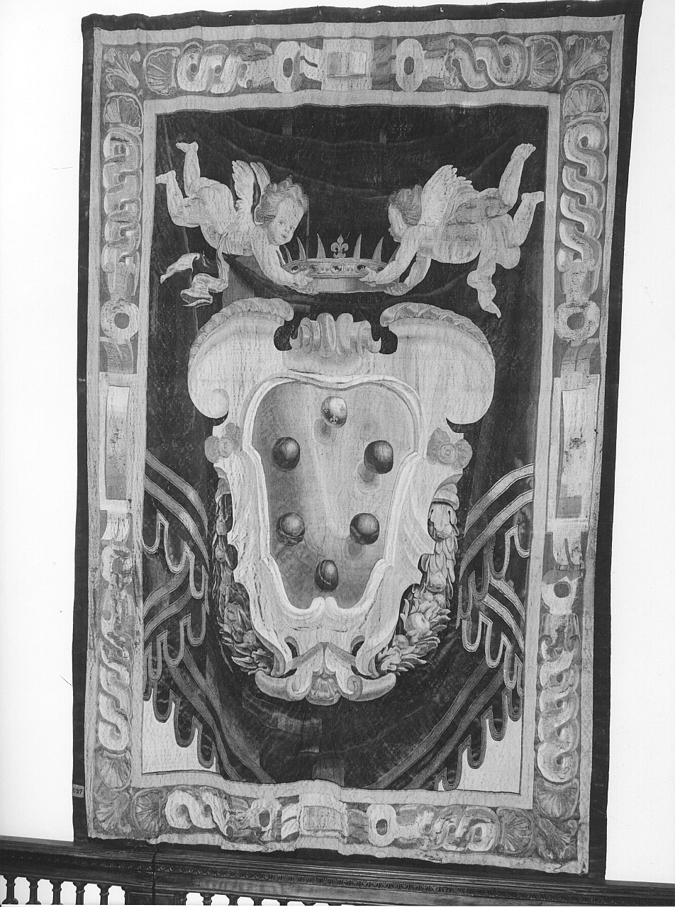 stemma gentilizio della famiglia Medici (arazzo) di Hasselt Bernardino van (sec. XVII)