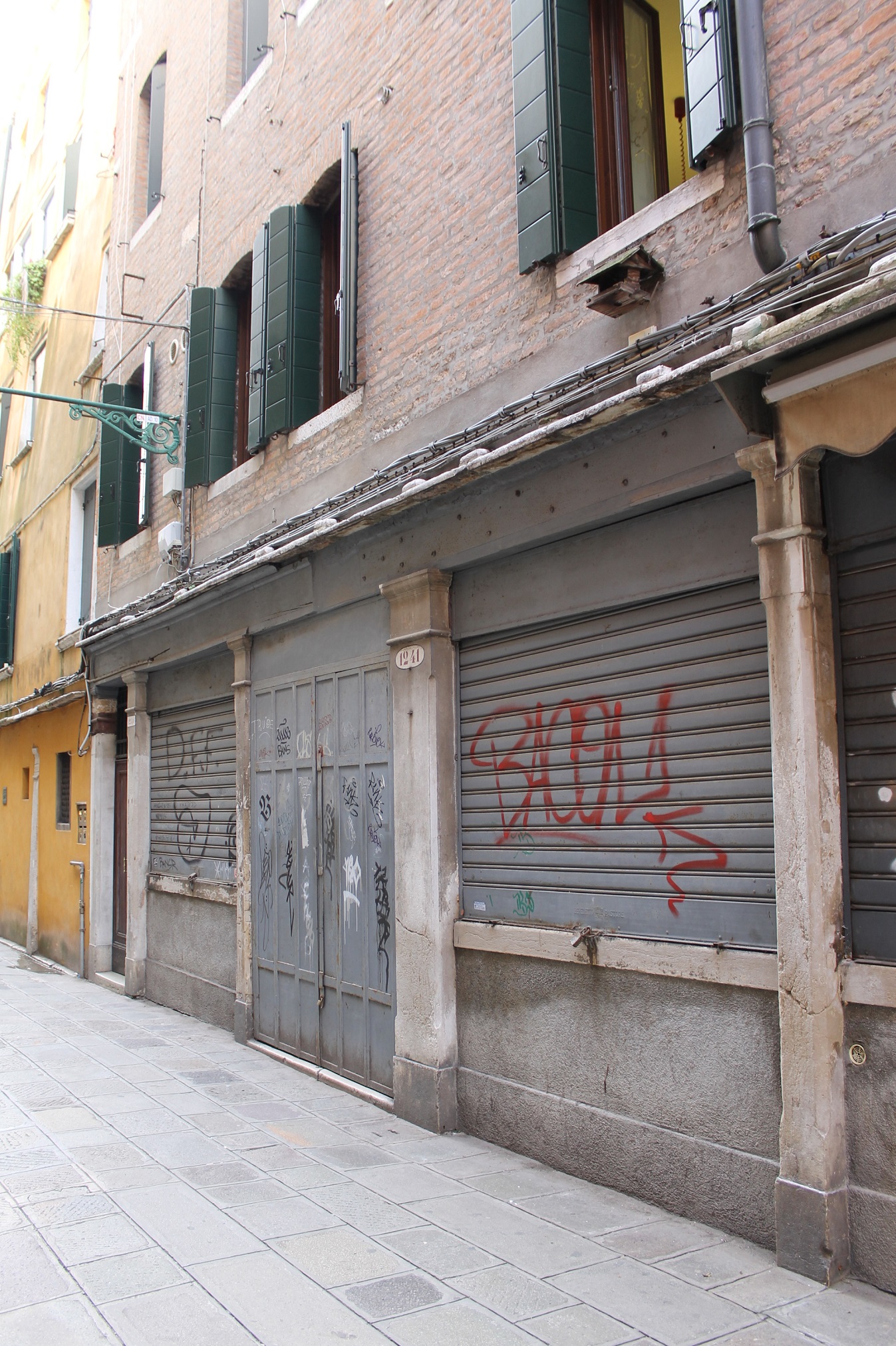 bottega - Venezia (VE)  (XX)