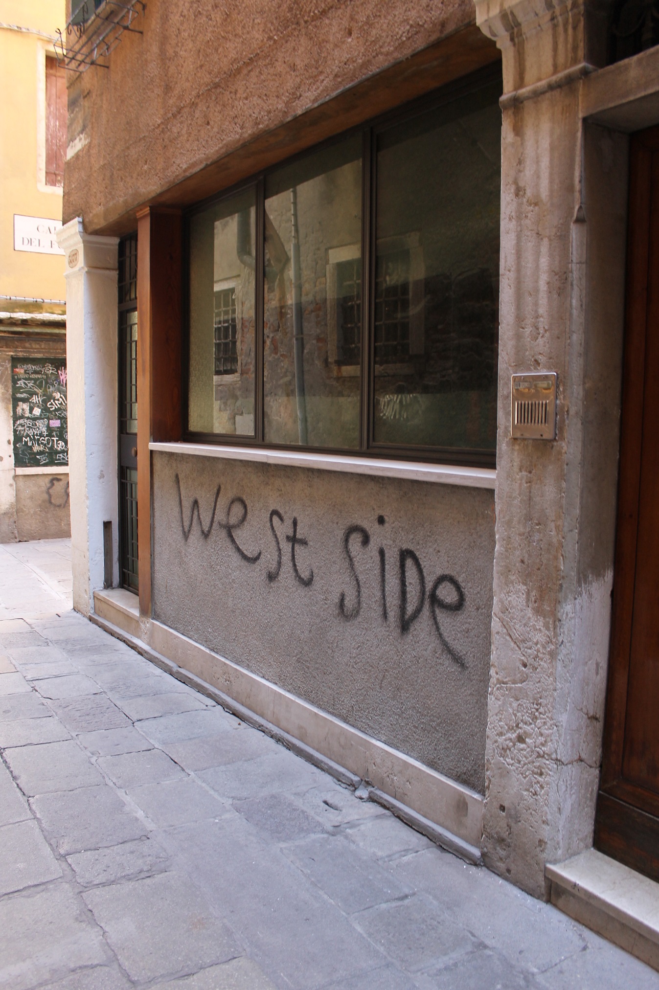 bottega - Venezia (VE)  (XX)