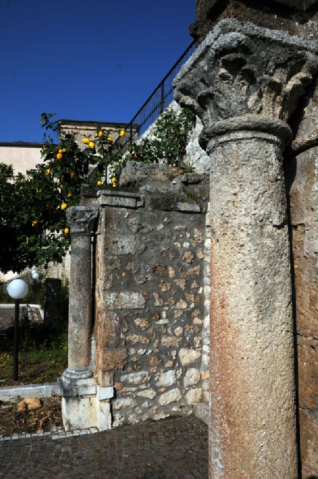 Giardino di Castello Pandone (giardino, all'italiana), Giardino Ricamato - Venafro (IS) 
