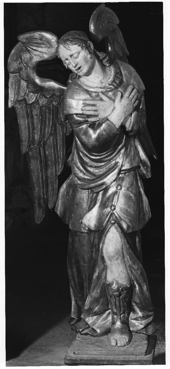 angelo adorante (scultura, elemento d'insieme) - bottega Fantoni di Rovetta (sec. XVIII)