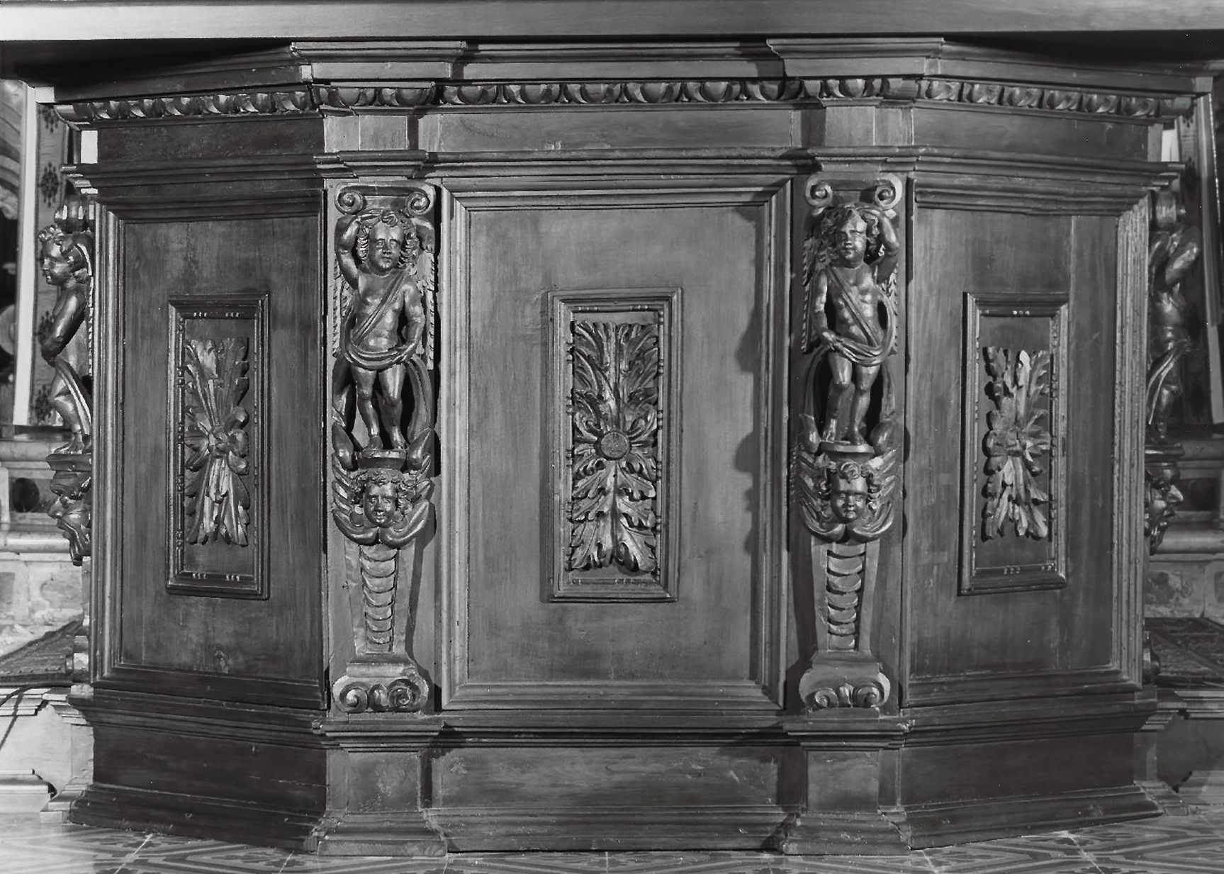 angeli e cherubini (altare) di Ramus, Carlo (sec. XVII)