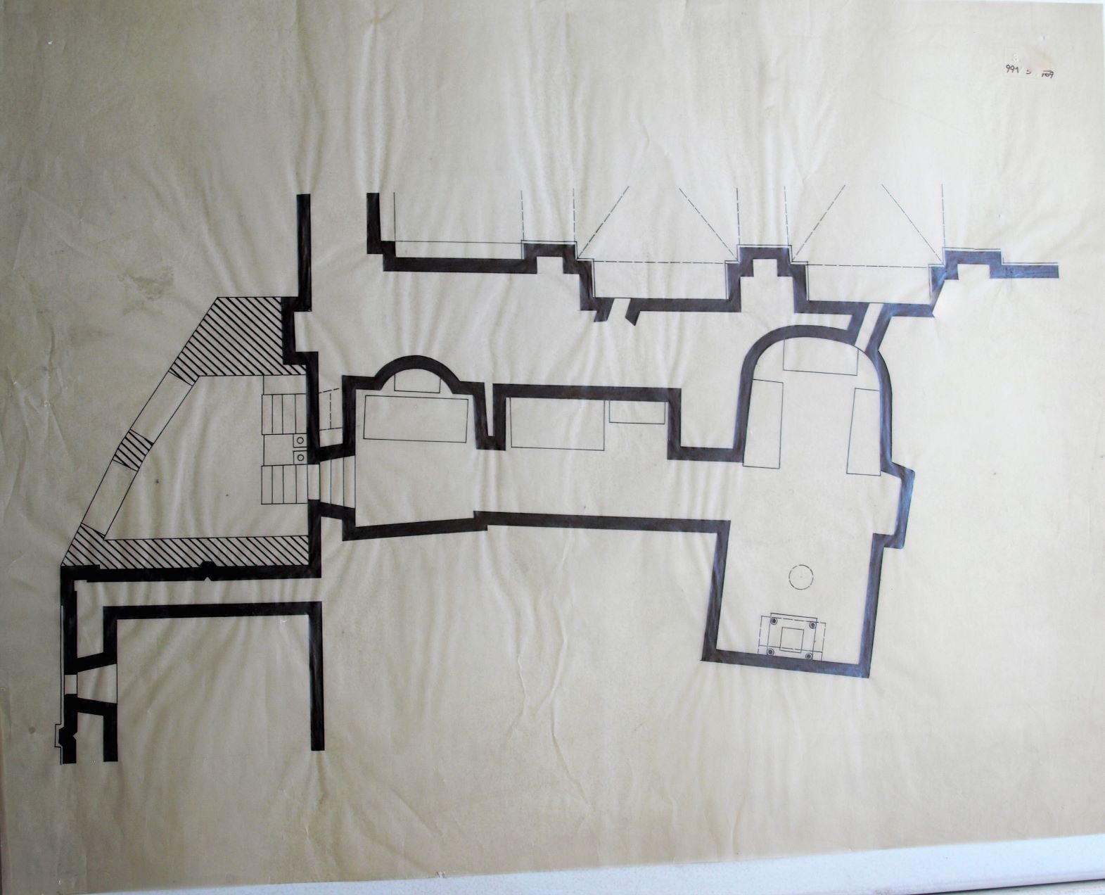 Sacra di San Michele/ Cripta, Sacra di San Michele a Sant'Ambrogio di Susa (TO) - Cripta. Rilievo (disegno architettonico) di Checchi Ercole (cerchia) (secondo quarto sec. XX)