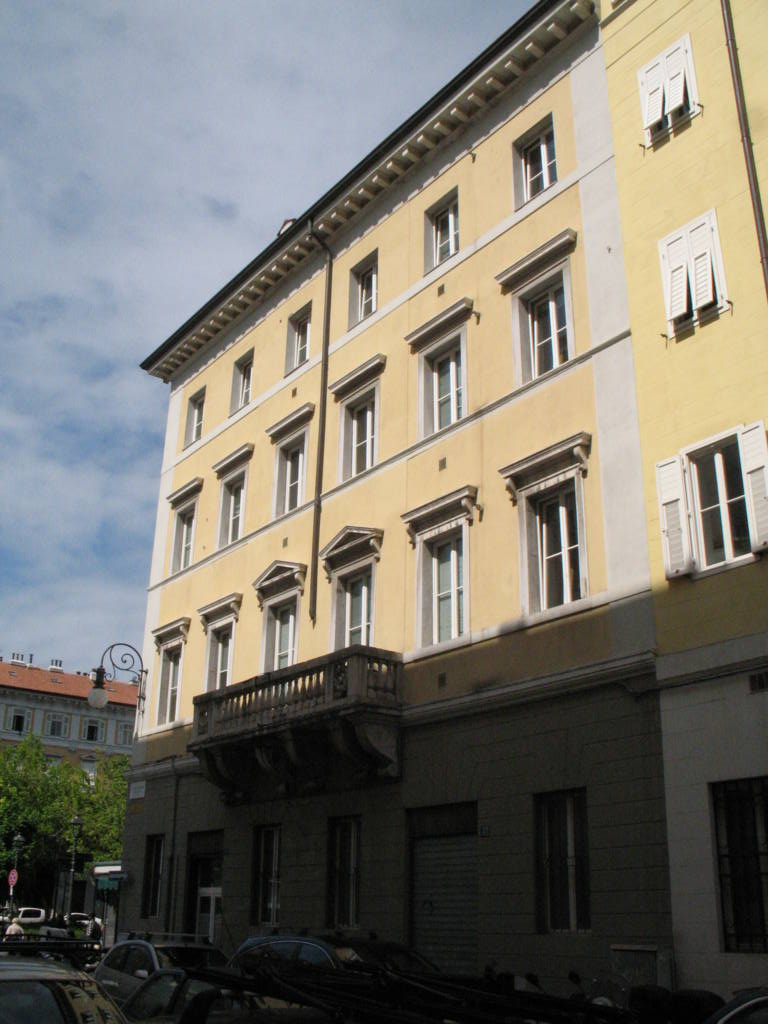 complesso di due case - Trieste (TS) 