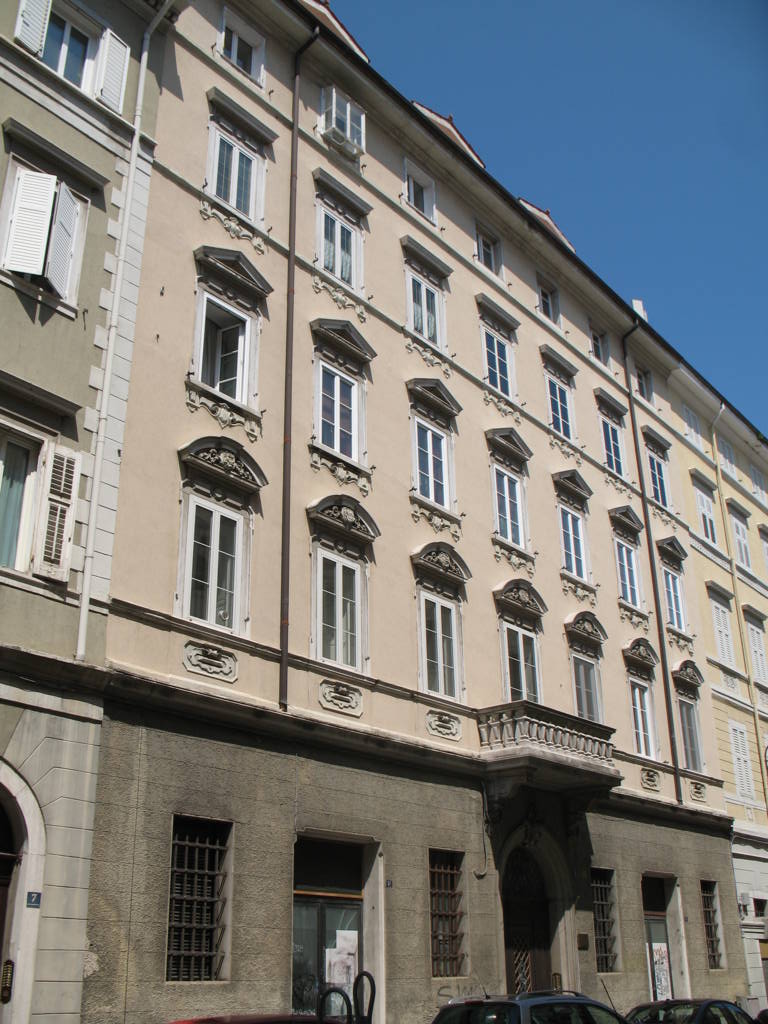 Casa Brambilla (casa) - Trieste (TS)  (XIX)