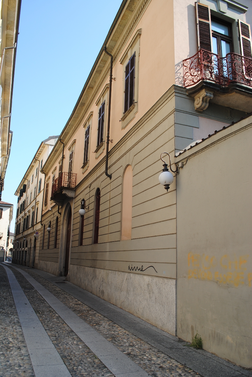 Palazzo Caroelli (palazzo) - Novara (NO) 