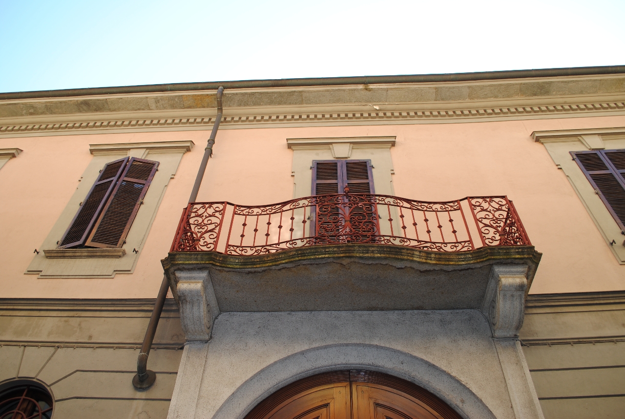 Palazzo Caroelli (palazzo) - Novara (NO)  <br>Condizioni d'uso: <a class='link-esterno' href='https://docs.italia.it/italia/icdp/icdp-pnd-circolazione-riuso-docs/it/v1.0-giugno-2022/testo-etichetta-BCS.html' target='_bcs'>Beni Culturali Standard (BCS)</a>