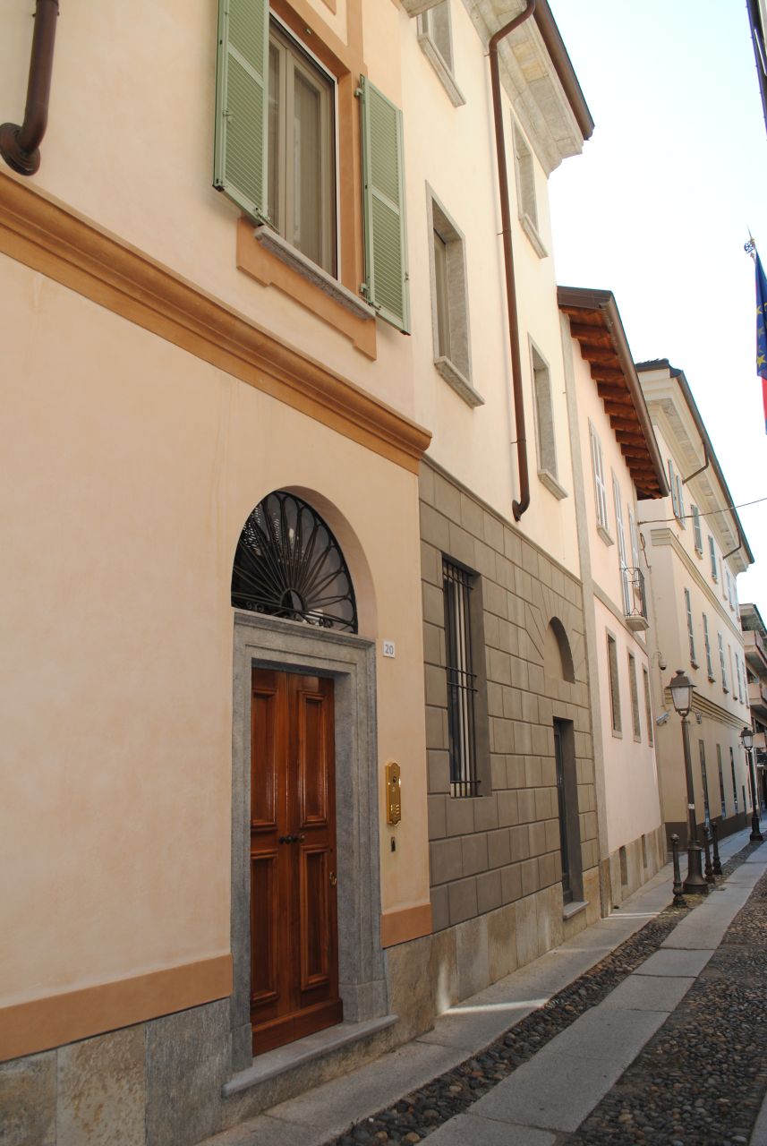 [Casa in via Amico Canobio, 16E] (casa) - Novara (NO)  (XVII; XVIII; XVIII; XIX; XIX; XIX; XIX; XIX; XIX; XIX; XIX; XIX; XIX; 1869/04/17; XIX; XIX; XIX; XIX; XX; XX; XX; XIX; XX)