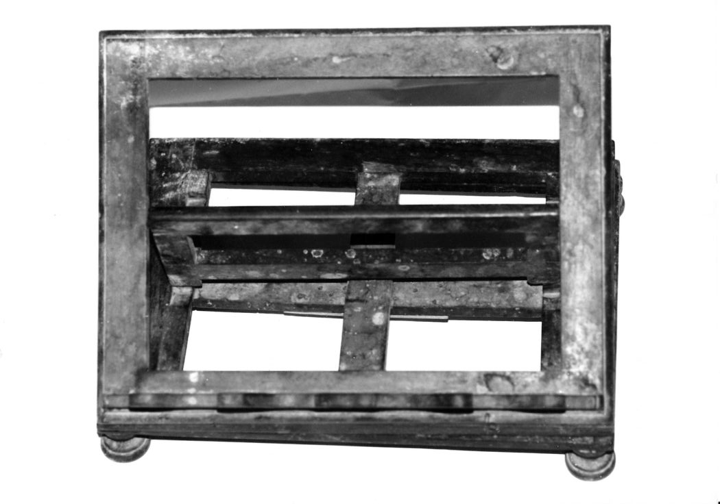 leggio da tavolo - ambito Italia centrale (XIX)