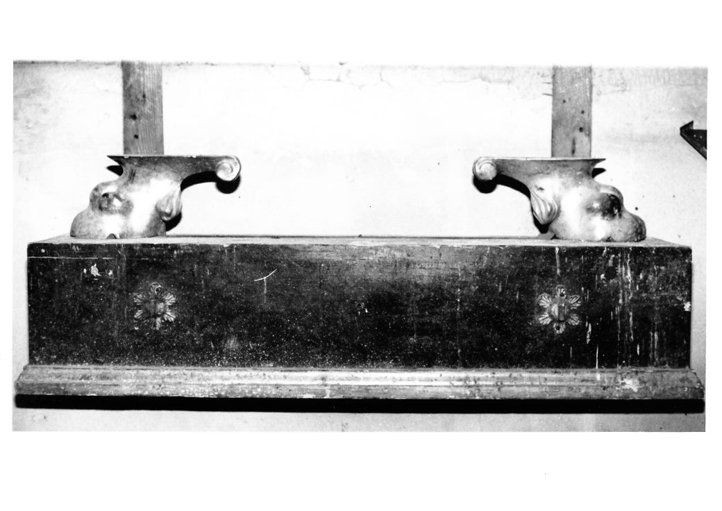 basamento - ambito Italia centrale (XIX)