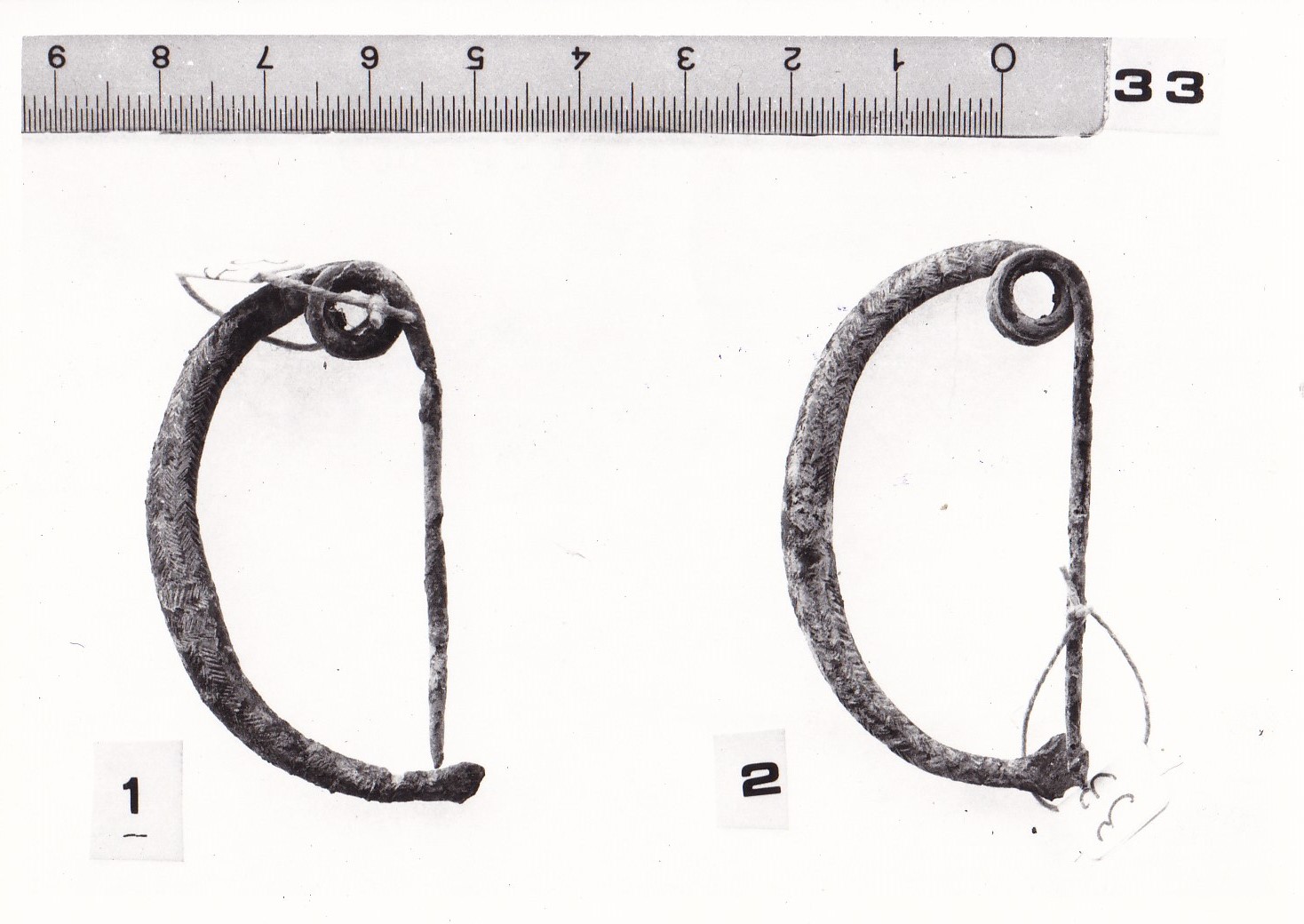 Fibula ad arco leggermente ribassato - FASE TERNI II (Età del ferro I)