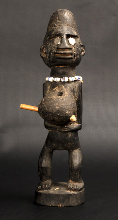 Nkisi, Nkondi (Statuetta, Nkisi, RITUALITÀ/ OGGETTI MAGICO-RITUALI-CERIMONIALI) - Kongo