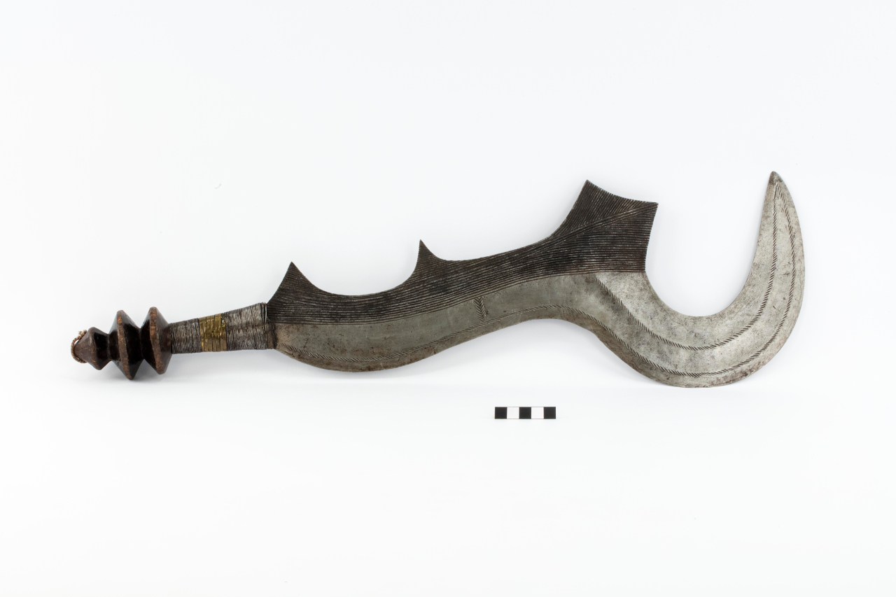 Coltello, STRUMENTI E ACCESSORI/ ARMI E ARMATURE - Bangala