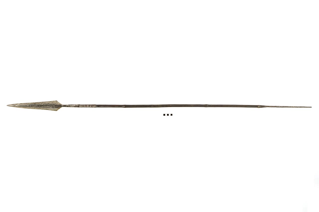 Lancia, STRUMENTI E ACCESSORI/ ARMI E ARMATURE