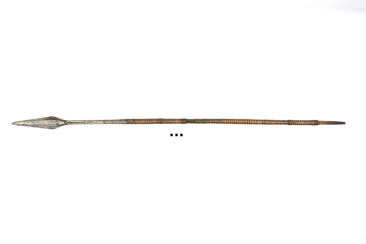 Lancia, STRUMENTI E ACCESSORI/ ARMI E ARMATURE