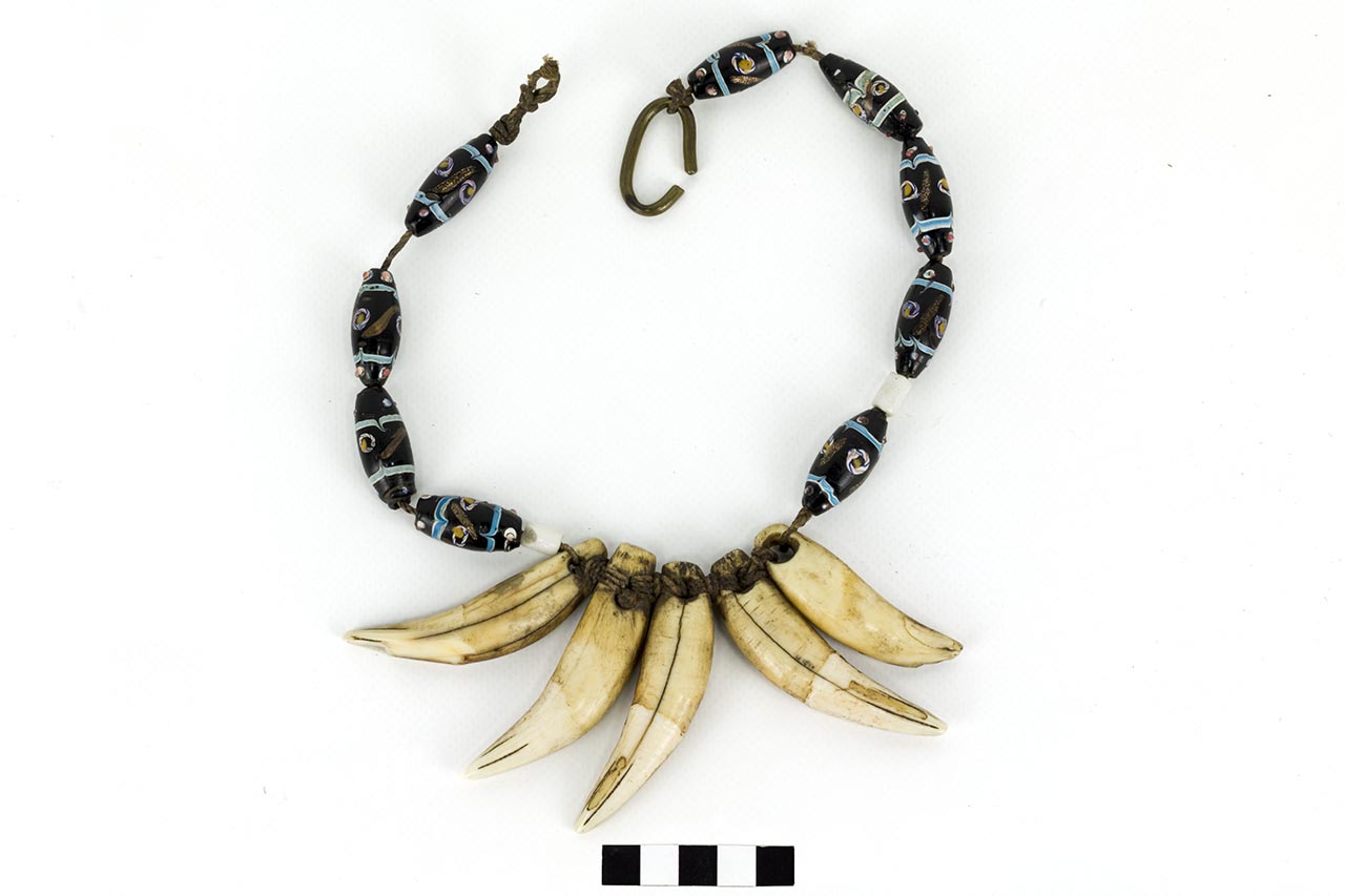 Monile, Collana, ABBIGLIAMENTO E ORNAMENTI DEL CORPO/ GIOIELLI E MONILI