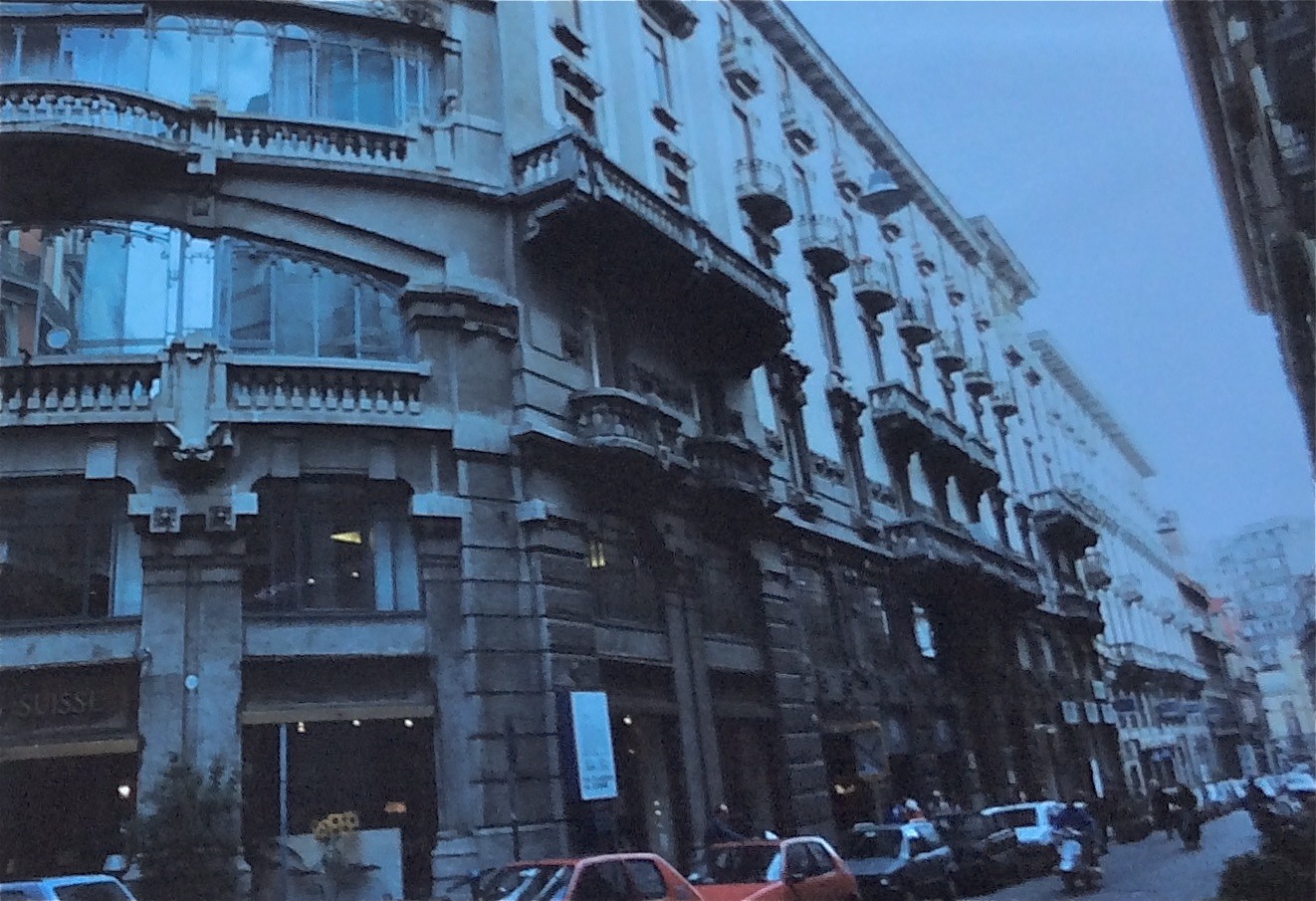 Palazzo Mannajuolo (palazzo) - Napoli (NA) 