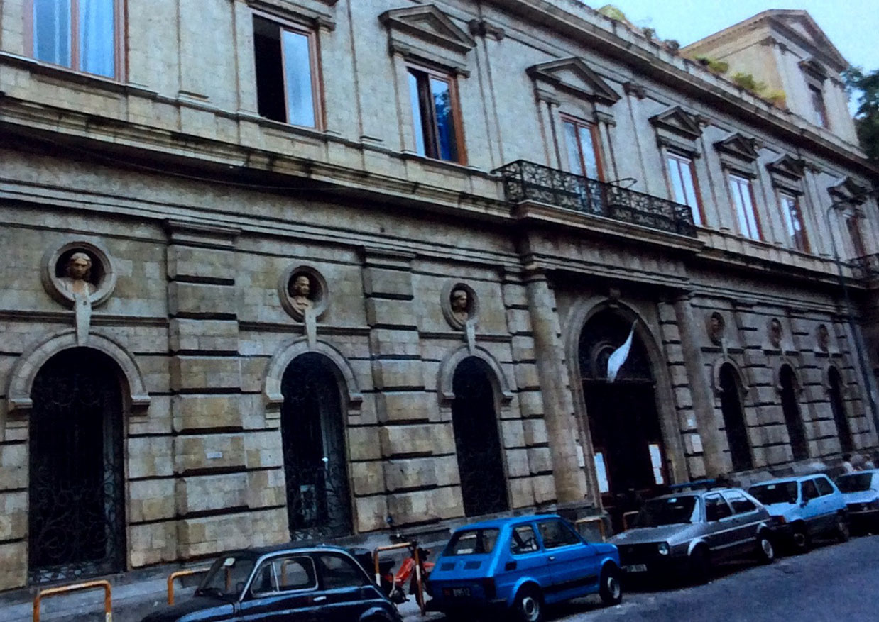 Istituto Grenoble (Istituto) - Napoli (NA)  (XX; XX; IX; XX)