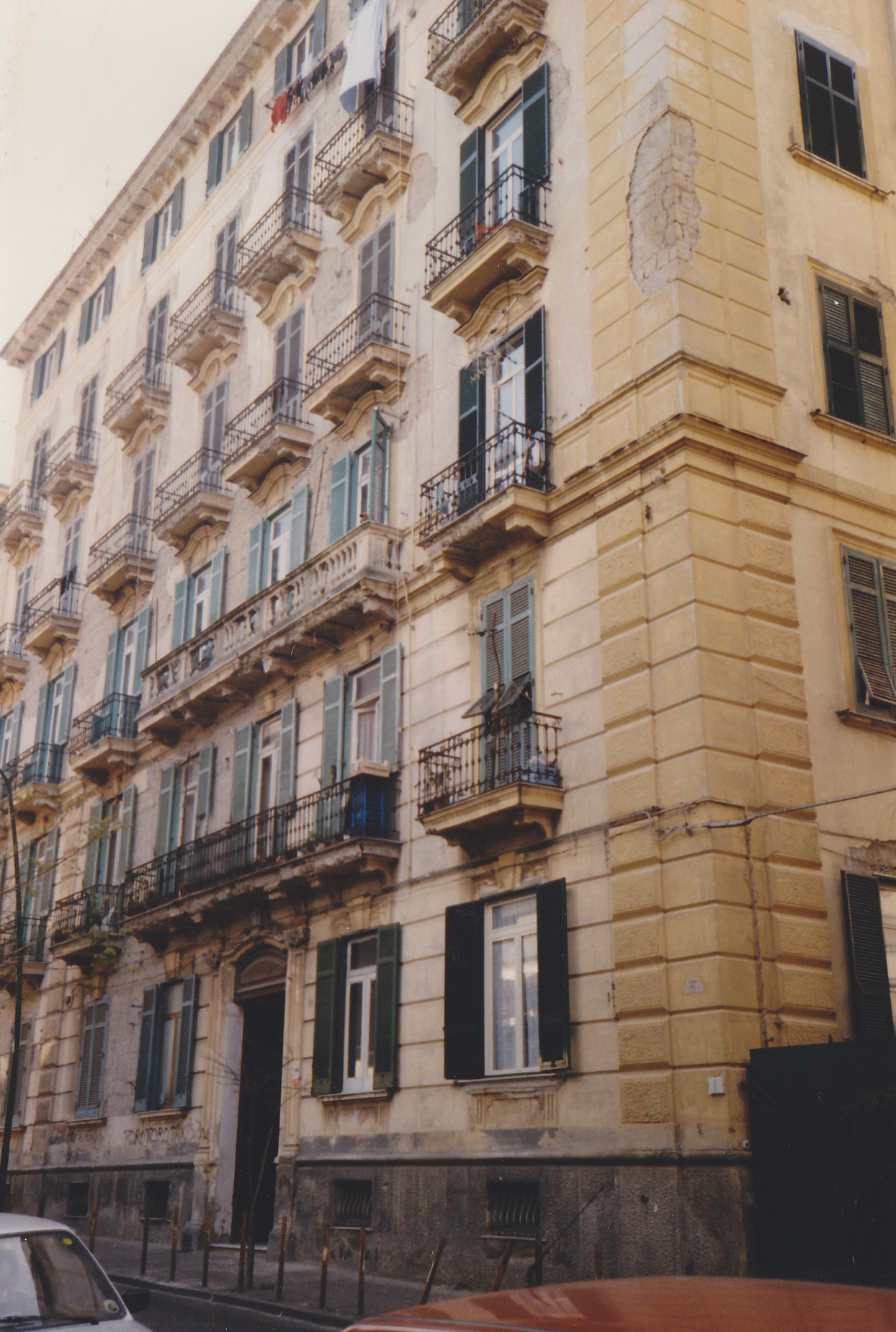 palazzo, residenziale - Napoli (NA)  (XX)