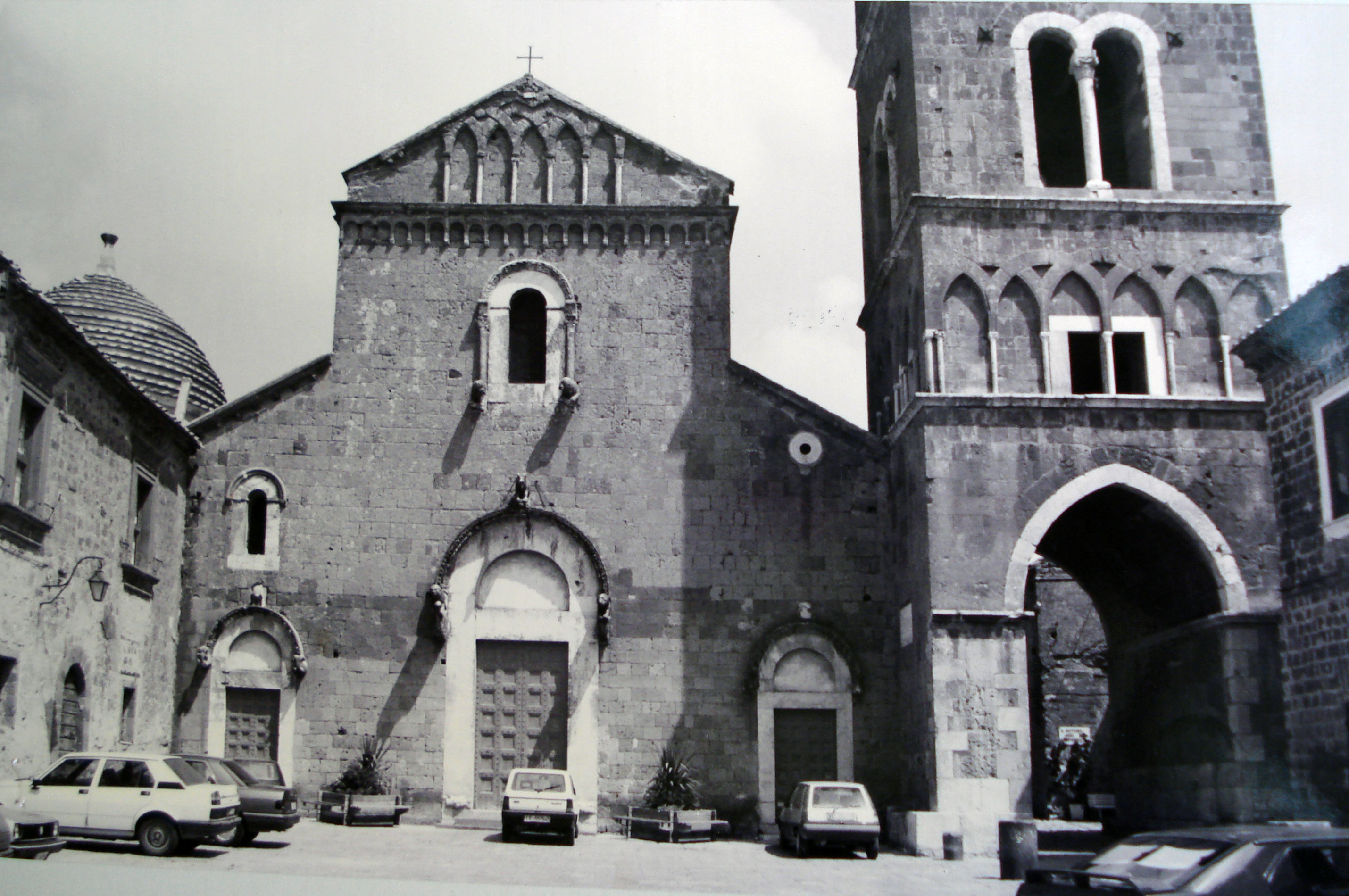 Cattedrale di San Michele (cattedrale) - Caserta (CE) 