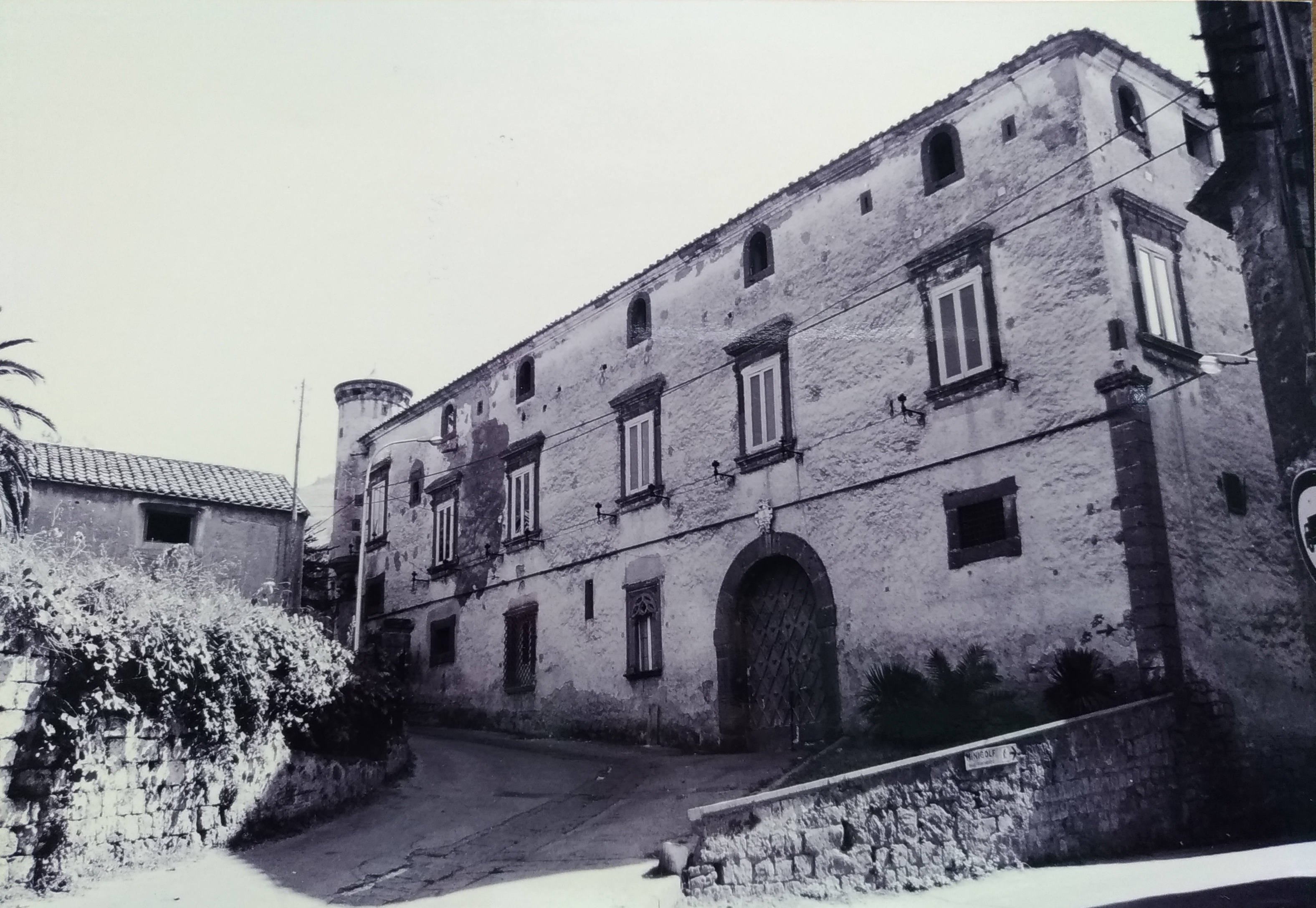 Palazzo Cocozza (palazzo, marchesale) - Caserta (CE)  (XV)