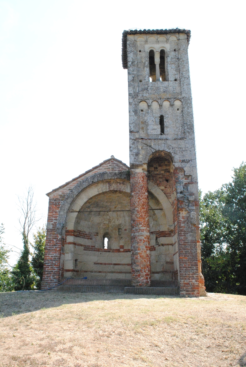 Chiesa di S. Vittore (chiesa) - Montemagno (AT)  (XIV; XV; XVI; XVIII; XVIII; XVIII)