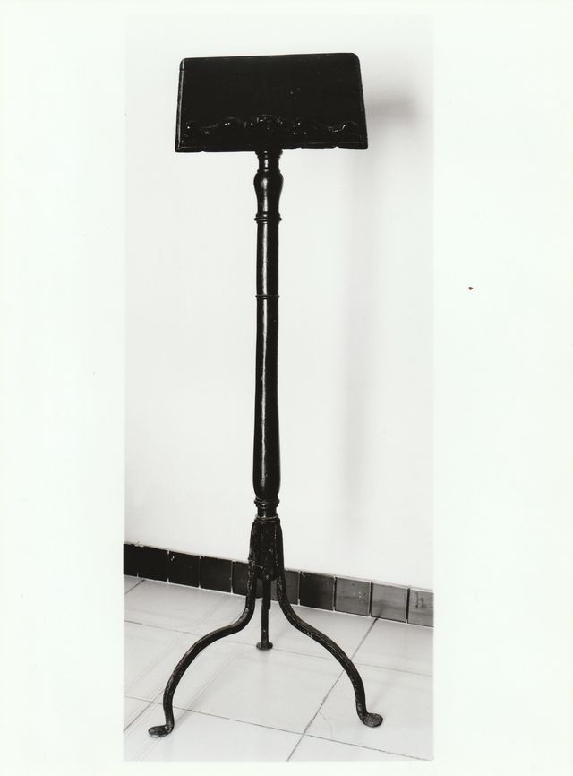 leggio, opera isolata - ambito molisano (fine/ inizio XIX/ XX)