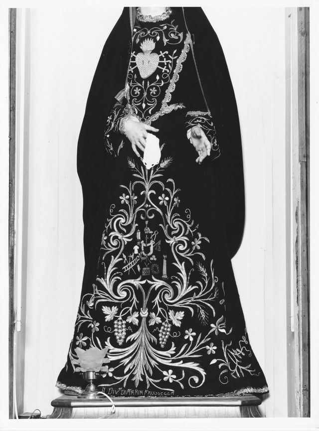Madonna Addolorata (veste di statua, elemento d'insieme) - ambito meridionale (XIX)