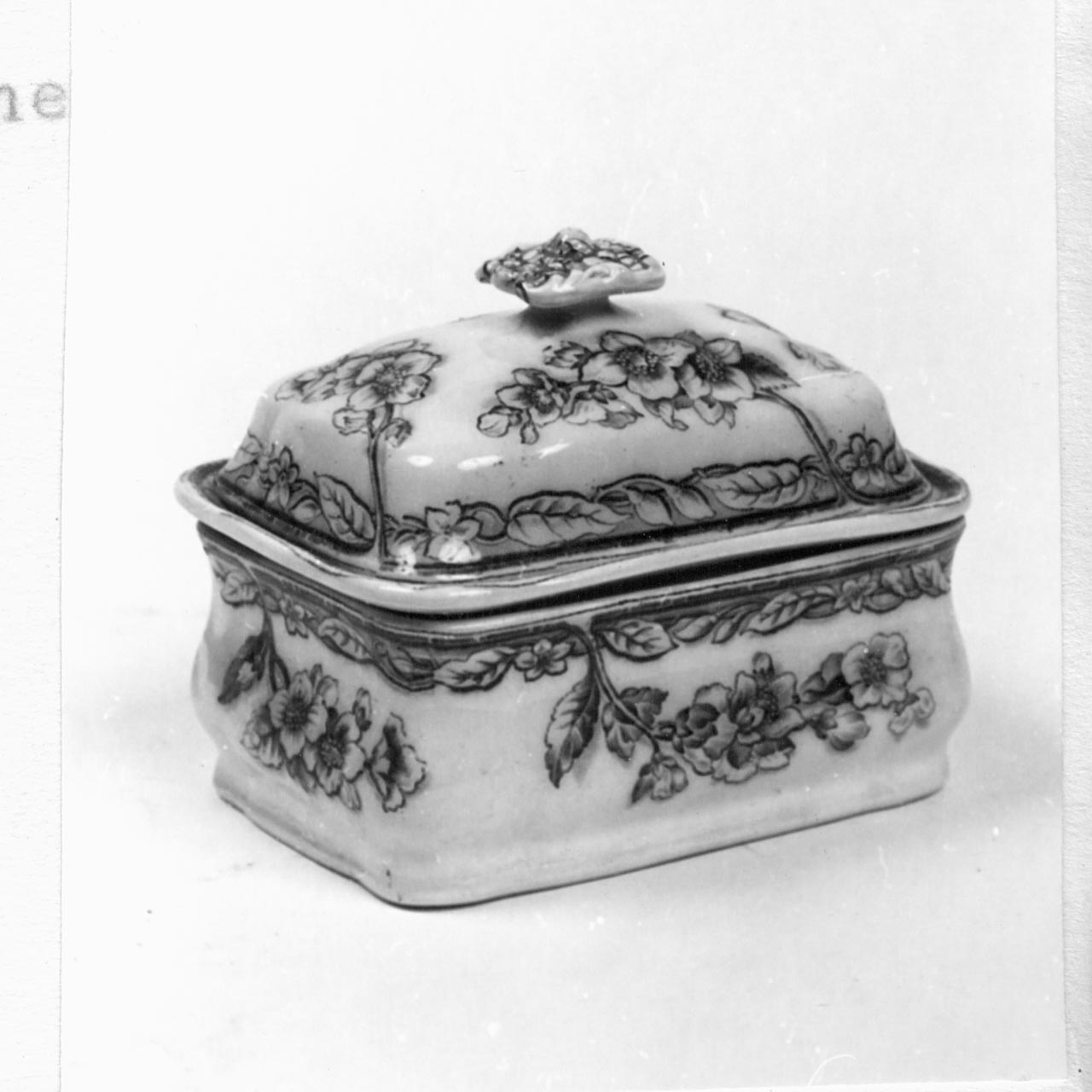 portasapone - manifattura Copeland, Stoke-Upon-Trent (sec. XIX)