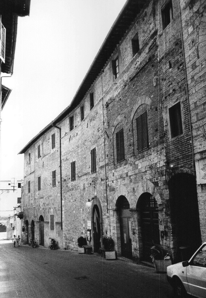 CASA DEL XIV SECOLO (palazzo, signorile) - San Gimignano (SI) 