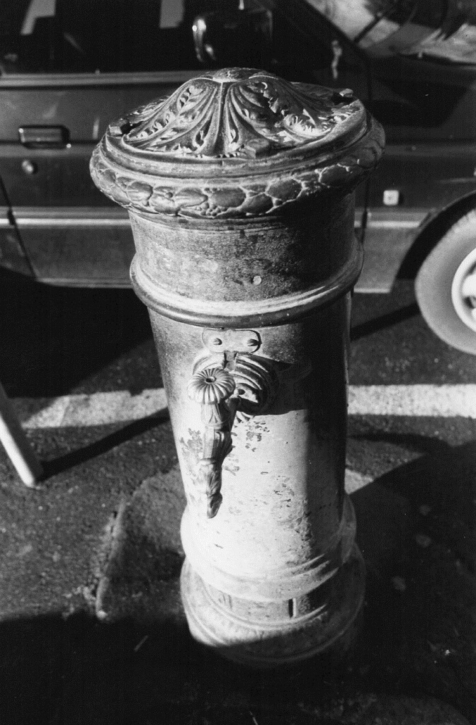 FONTANELLA DI PIAZZA DELLE ERBE (fontana, pubblica) - San Gimignano (SI) 