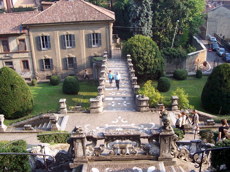 villa Ravizza, con giardino e costruzioni annesse (villa, con giardino) - Arcore (MB) 