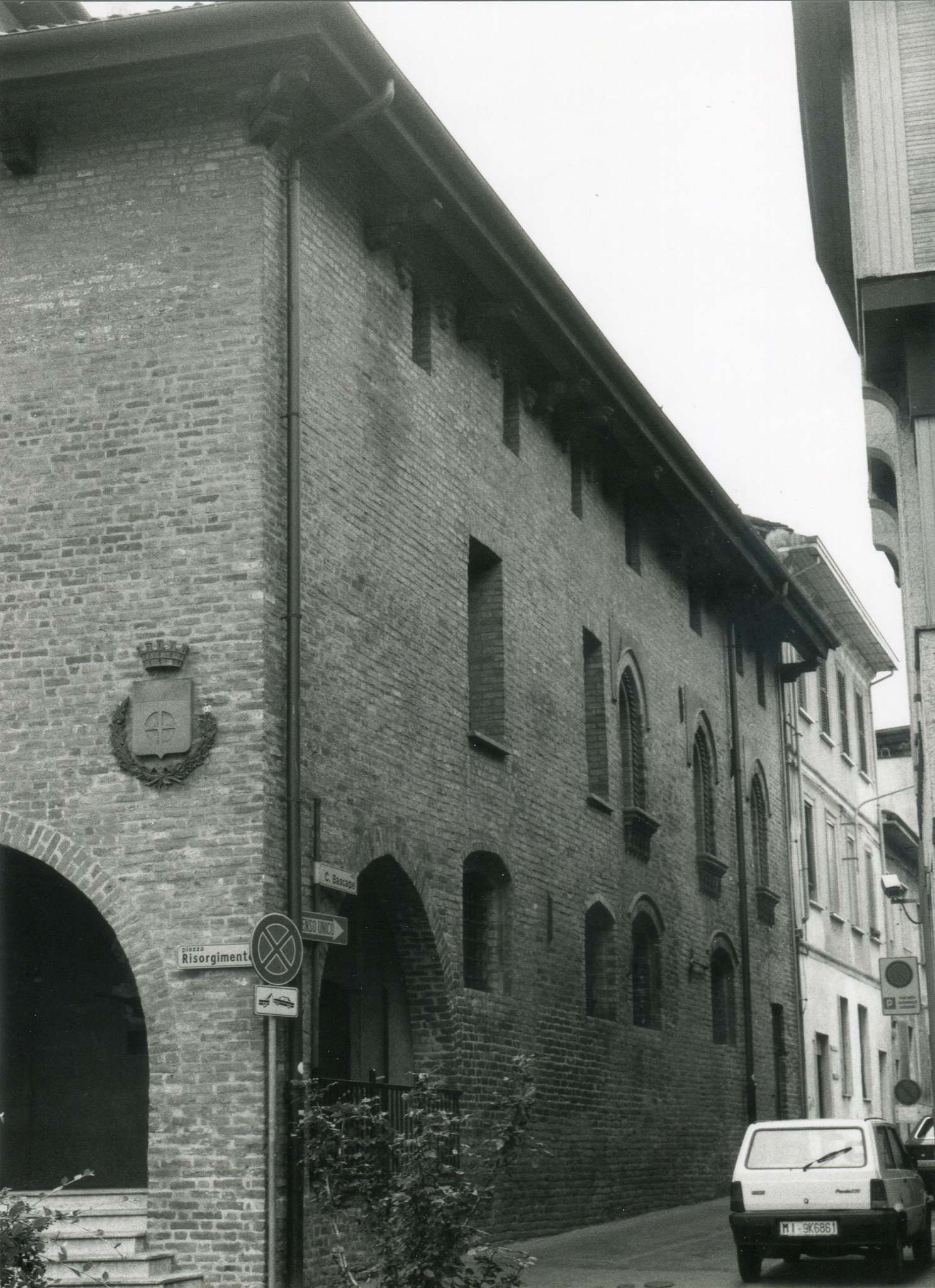 Broletto (palazzo, comunale) - Melegnano (MI) 