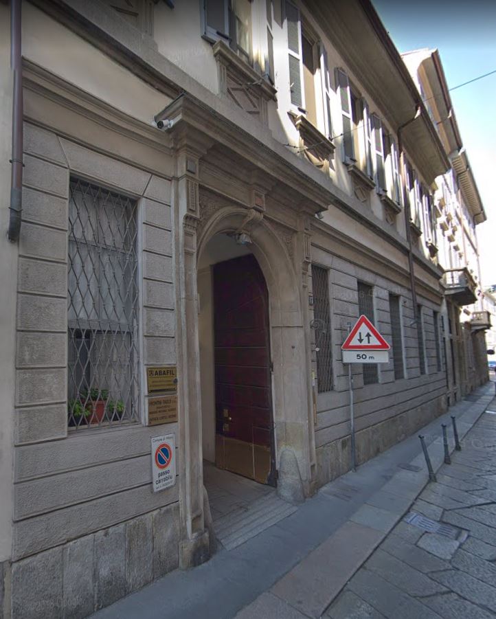 Casa Briere già Alari-Visconti (palazzo) - Milano (MI) 