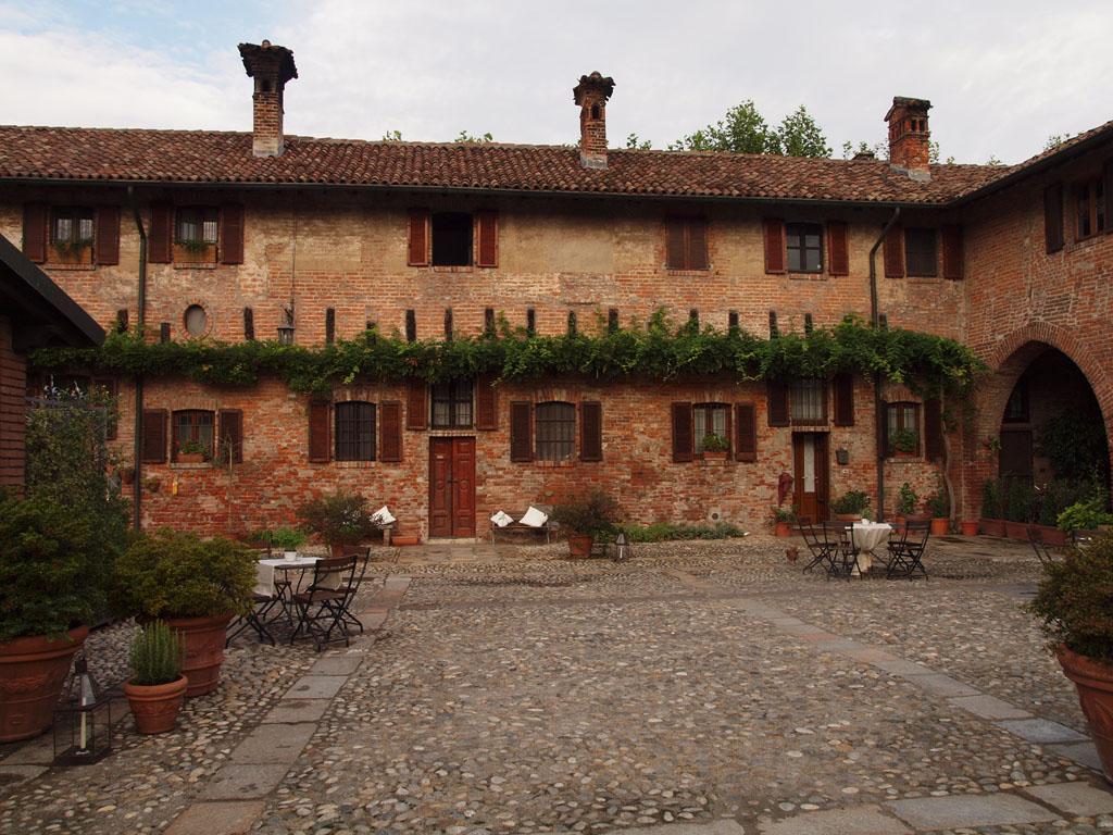 Cascina Longhignana (cascina) - Peschiera Borromeo (MI) 