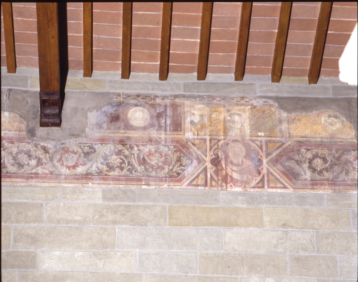 fascia decorativa, medaglioni con teste di profeti (dipinto) - ambito fiorentino (ultimo quarto sec. XIV)
