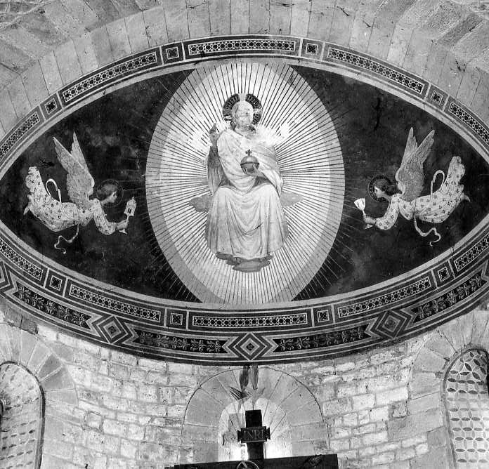 Cristo nella mandorla con due angeli (dipinto murale) di Bastianini Augusto, Chini Leto (sec. XIX)