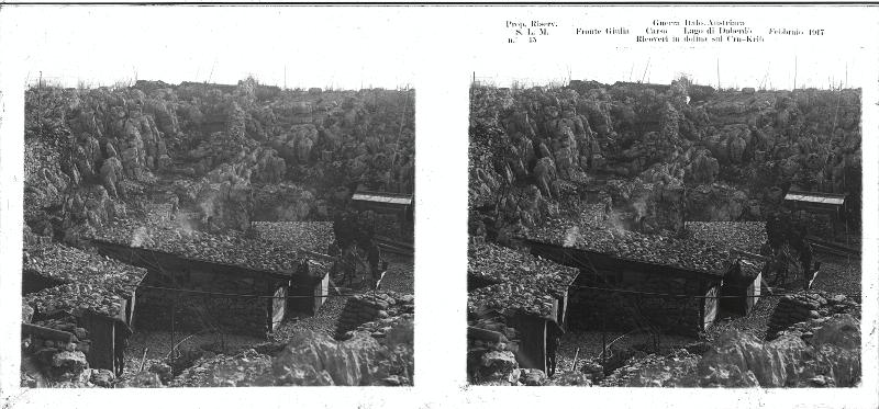 Friuli-Venezia Giulia - Carso - Doberdò del Lago - Crn Krib - doline - ricoveri - baracche - 1917 (positivo) di Marzocchi, Luigi (primo quarto XX)