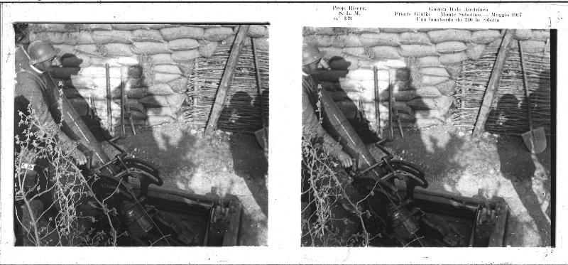 Friuli-Venezia Giulia - Carso - monte Sabotino - artiglieria - bombarde - calibro 240 - ridotte - soldati - militari - 1917 (positivo) di Marzocchi, Luigi (primo quarto XX)
