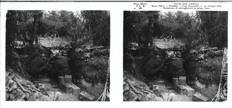 Fossalta di Piave - mitragliatrici - filo spinato - prime linee - 1918 (positivo) di Marzocchi, Luigi (primo quarto XX)