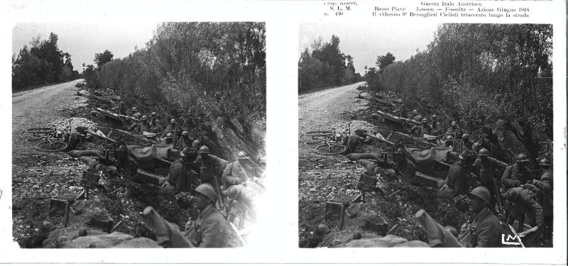 Fossalta di Piave - Losson - Bersaglieri - ciclisti - 1918 (positivo) di Marzocchi, Luigi (primo quarto XX)